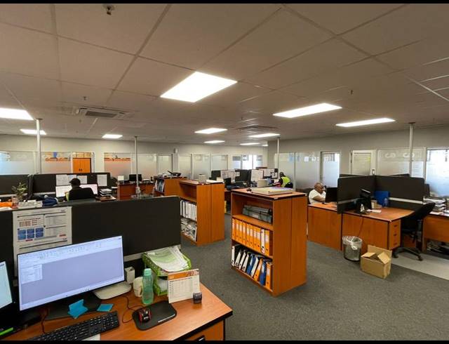 INDUSTRIAL PROPERTY TO RENT IN RANDJESFONTEIN